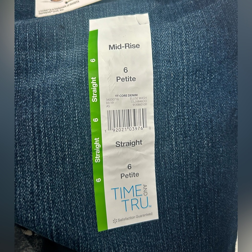 Mid Rise Dark Jeans Brand New - Picture 4 of 9